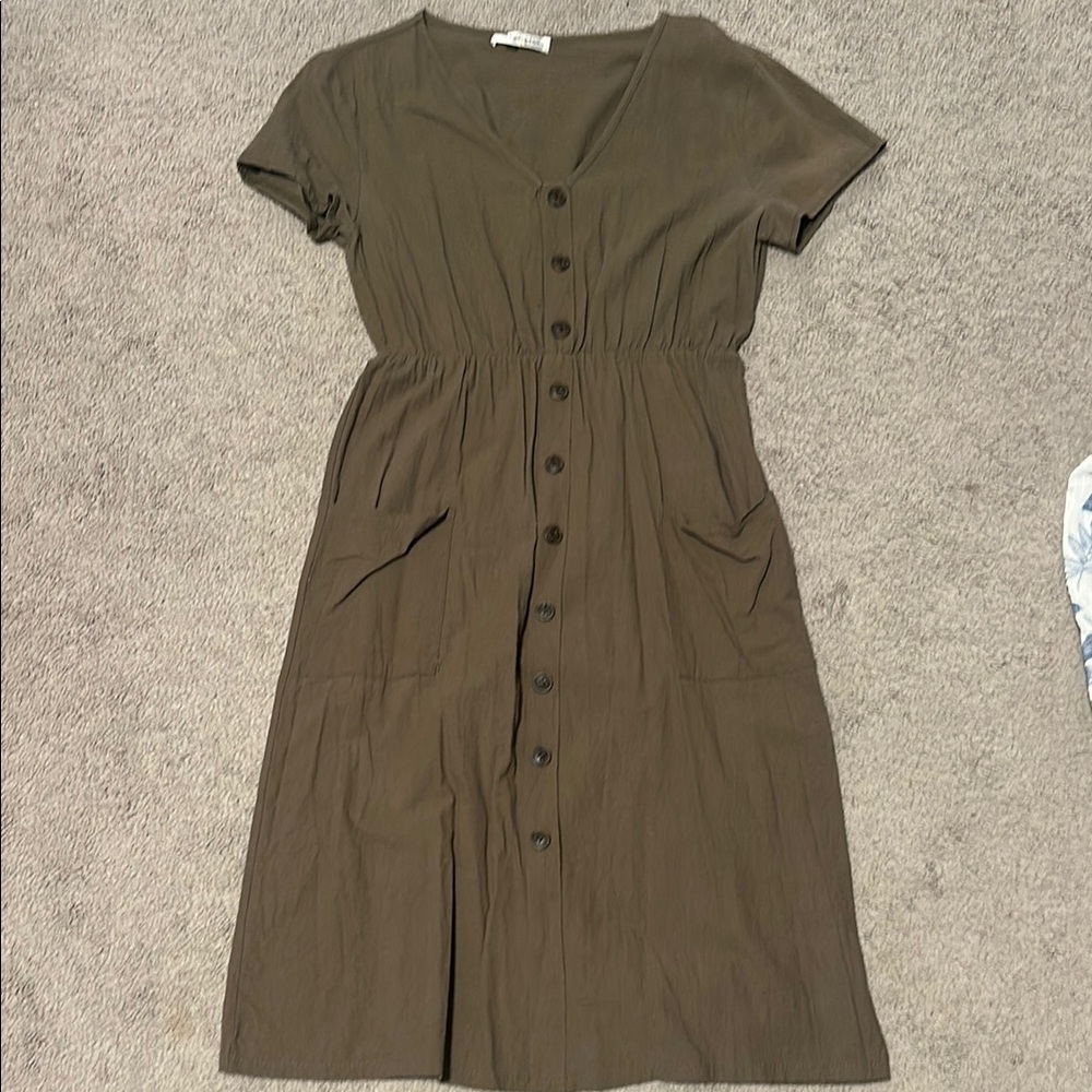 Elegant Brown Button-Down Dress